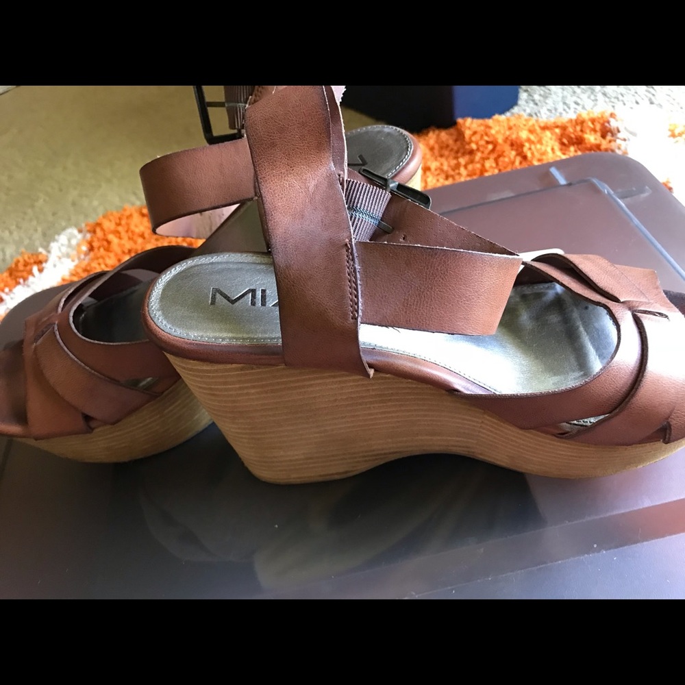 MIA Brown Platform shoes
